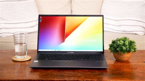 Asus VivoBook 15 (2020) review .